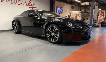 ASTON MARTIN V12 VANTAGE CARBON BLACK BVM full