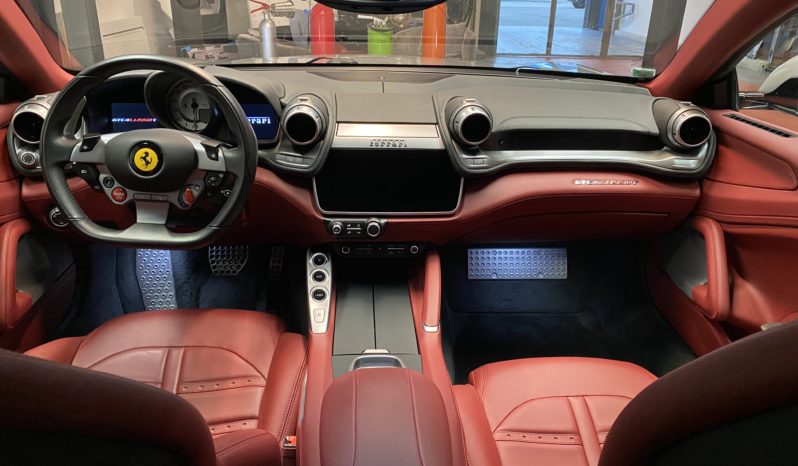 FERRARI – GTC 4 LUSSO T – V8 – 3.9 – DCT – 610 CH plein