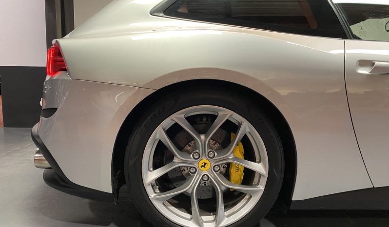 FERRARI – GTC 4 LUSSO T – V8 – 3.9 – DCT – 610 CH full