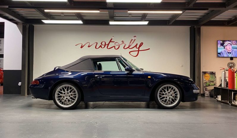 PORSCHE – 993 – CARRERA 4 CABRIOLET  – BVM – 285 CH plein