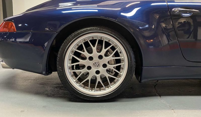 PORSCHE – 993 – CARRERA 4 CABRIOLET  – BVM – 285 CH plein
