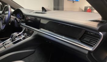 PORSCHE – PANAMERA SPORT TURISMO 4 – E-HYBRID – 3.0 – V6 – 462 CH plein