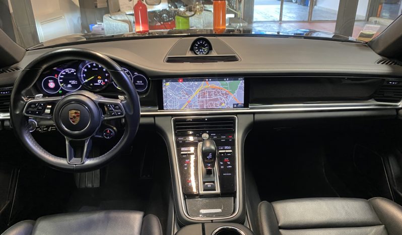 PORSCHE – PANAMERA SPORT TURISMO 4 – E-HYBRID – 3.0 – V6 – 462 CH plein