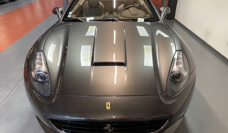 FERRARI – CALIFORNIA – 4.3 – V8 – 460 CH plein