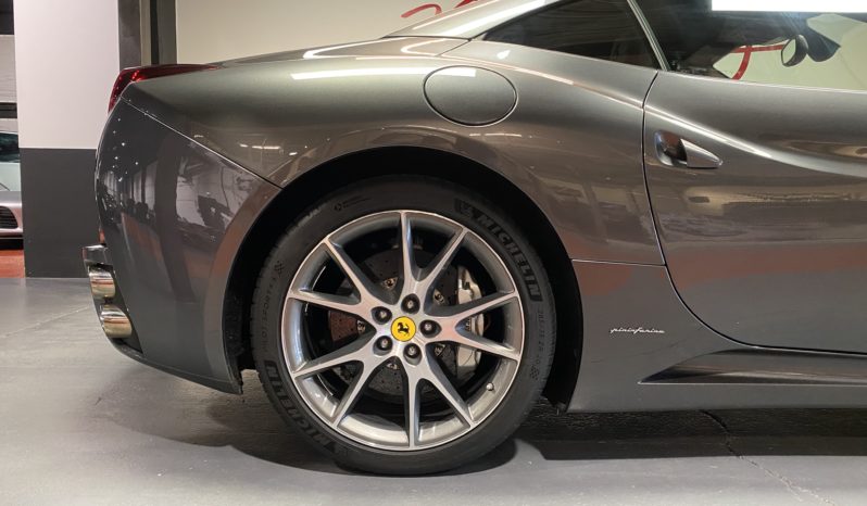 FERRARI – CALIFORNIA – 4.3 – V8 – 460 CH plein