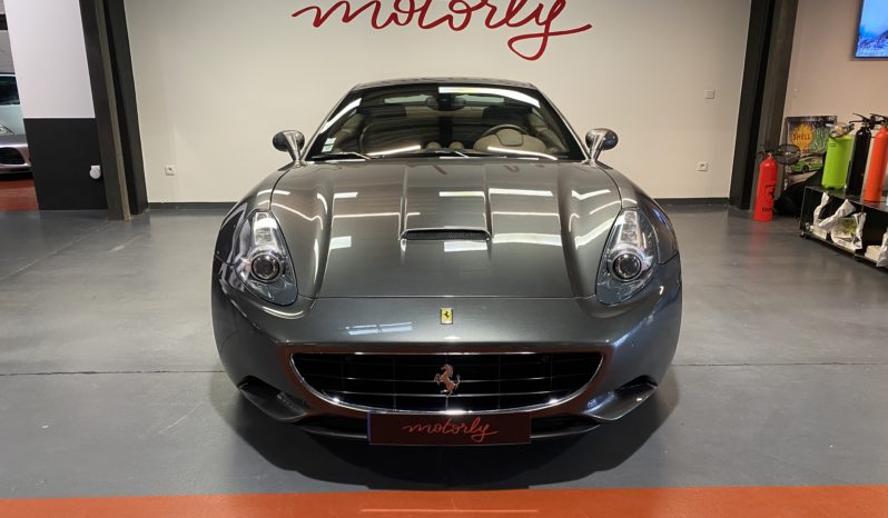 FERRARI – CALIFORNIA – 4.3 – V8 – 460 CH plein
