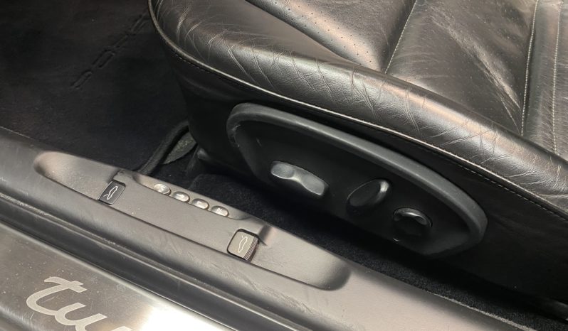 PORSCHE – 911 (996) – TURBO – CABRIOLET – BVM – 420 CH plein