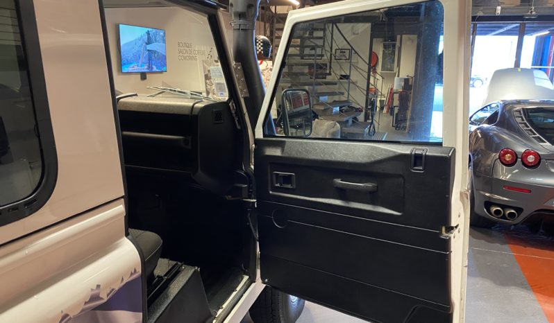 LAND ROVER DEFENDER 90 – 2.4 -122 CH plein
