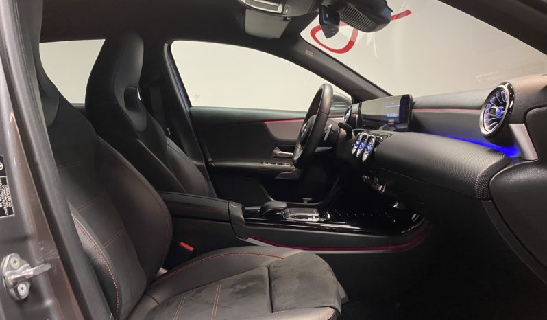MERCEDES BENZ – CLASSE A 180 D – AMG LINE – 7G-DCT full