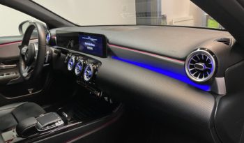 MERCEDES BENZ – CLASSE A 180 D – AMG LINE – 7G-DCT full