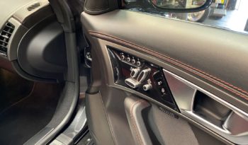 JAGUAR – F-TYPE R – COUPE – 5.0 V8 – 550 CH – BVA8 plein