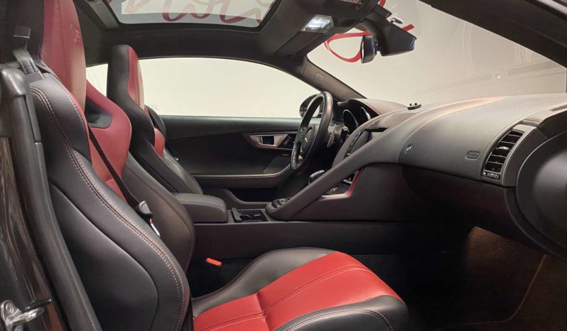JAGUAR – F-TYPE R – COUPE – 5.0 V8 – 550 CH – BVA8 plein