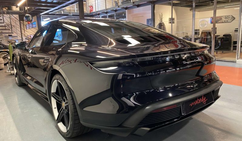 PORSCHE – TAYCAN TURBO – 680CH plein