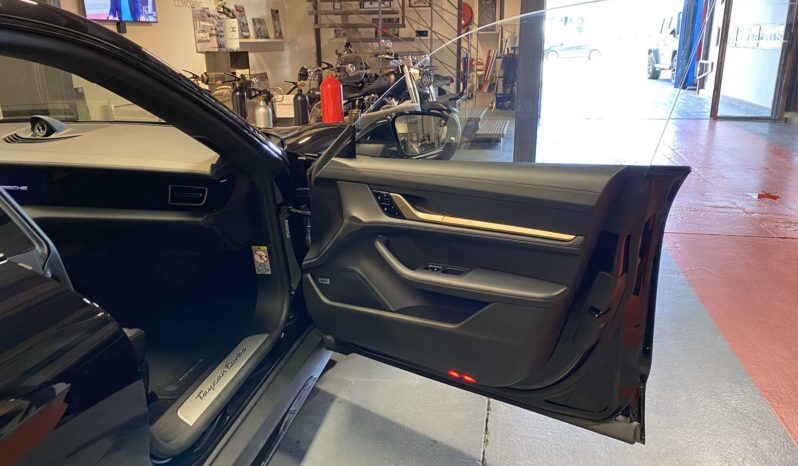 PORSCHE – TAYCAN TURBO – 680CH plein