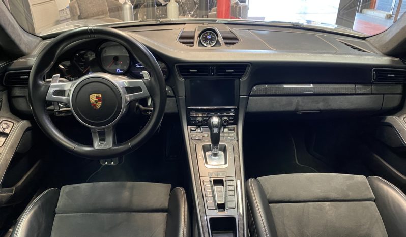 PORSCHE 911 (991.1) GTS 4 – 3.8 – 430 CH – PDK plein