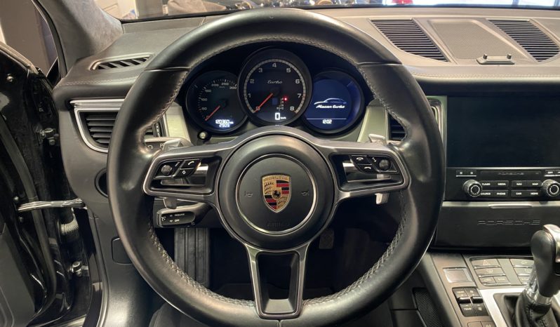 PORSCHE MACAN TURBO PDK 400 CH full