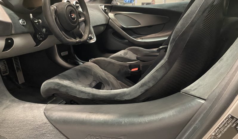 MCLAREN 570 S V8 3.8 570 CH TRACK PACK plein