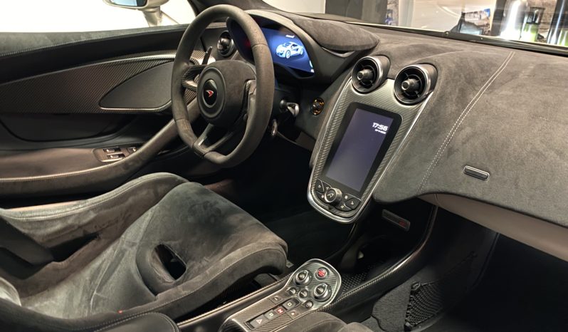 MCLAREN 570 S V8 3.8 570 CH TRACK PACK plein