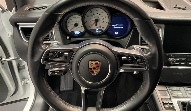 PORSCHE MACAN GTS V6  3.0  PDK 360CH plein