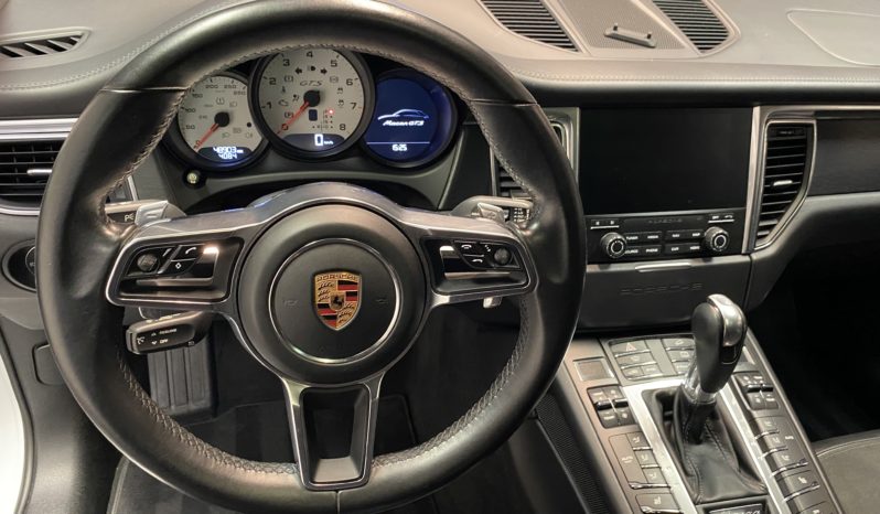 PORSCHE MACAN GTS V6  3.0  PDK 360CH plein