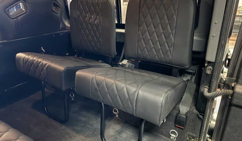 LAND-ROVER DEFENDER 90 TD5 6 PLACES BVM 122CH plein