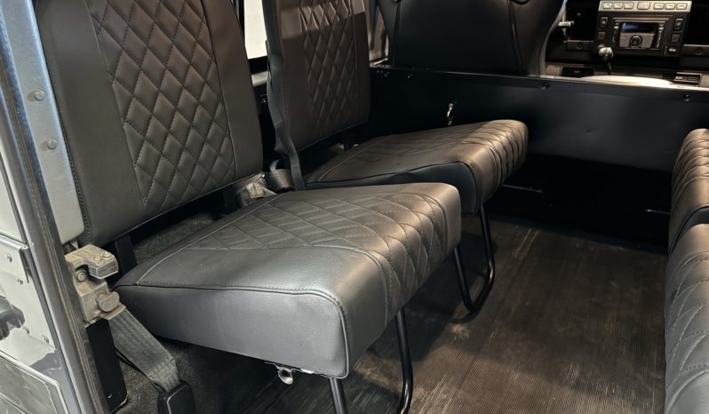LAND-ROVER DEFENDER 90 TD5 6 PLACES BVM 122CH plein