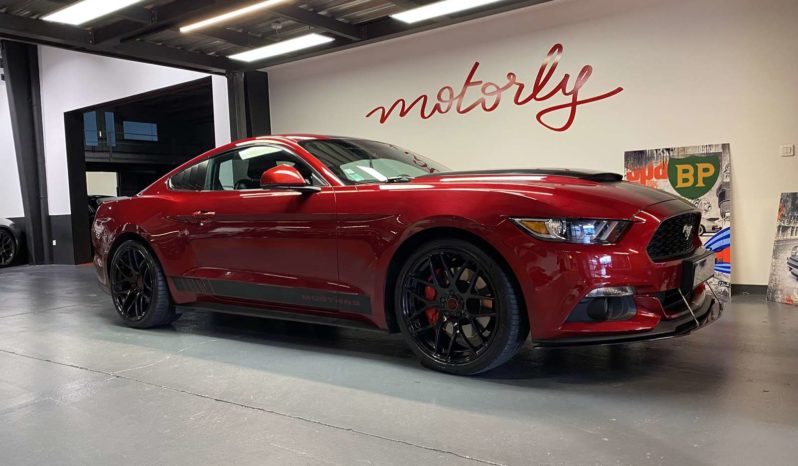 FORD MUSTANG FASTBACK 2.3 ECOBOOST BVM 317CH plein