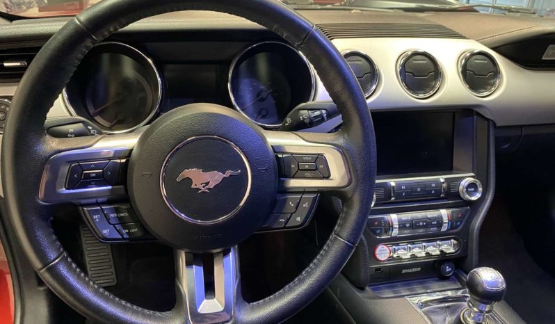 FORD MUSTANG FASTBACK 2.3 ECOBOOST BVM 317CH plein