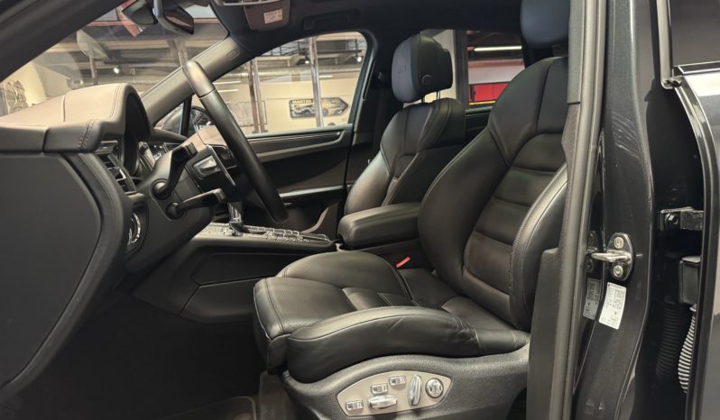 PORSCHE MACAN GTS V6 2.9  PDK 380CH plein