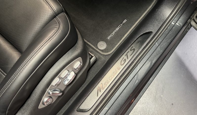 PORSCHE MACAN GTS V6 2.9  PDK 380CH plein