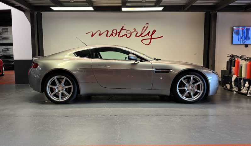 ASTON MARTIN V8 VANTAGE 4.3 BVM 380 CH full