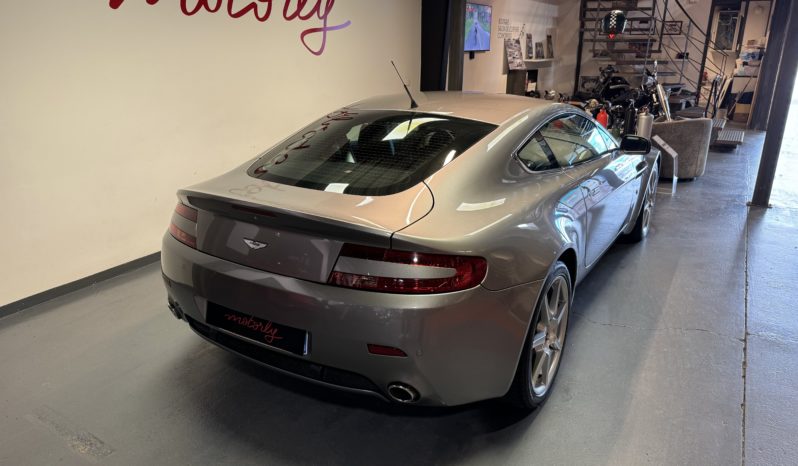 ASTON MARTIN V8 VANTAGE 4.3 BVM 380 CH plein