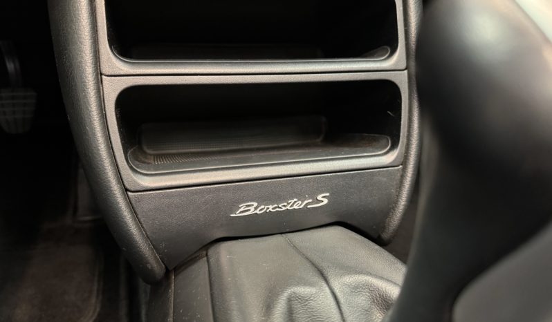 PORSCHE 986 BOXSTER S – 3.2 – 260 CH – BVM plein