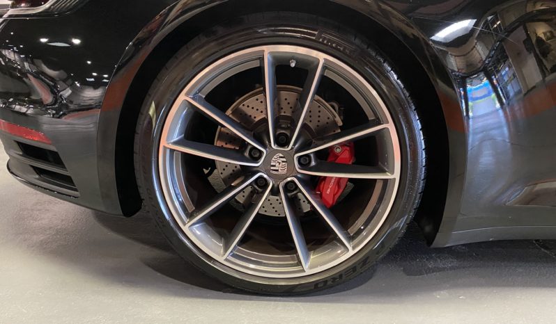 PORSCHE 911 (992) TARGA 4S – 3.0 – 450 CH – PDK plein