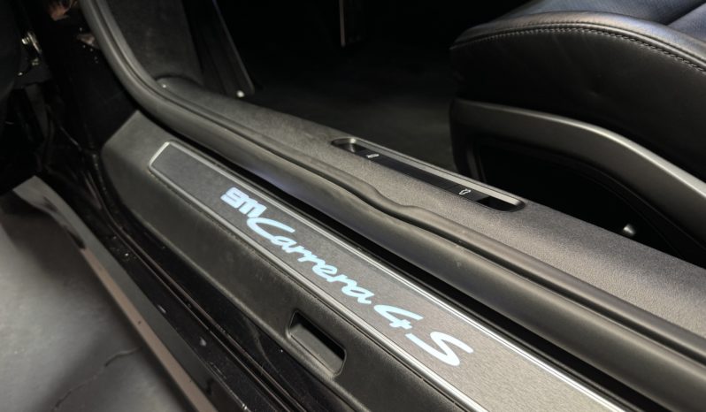 PORSCHE 911 (992) CARRERA 4S 3.0 PDK 450 CH plein