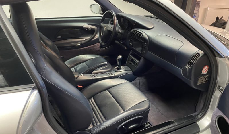 PORSCHE 911 (996) CARRERA 4 – 3.4 – BV6 – 300 CH plein
