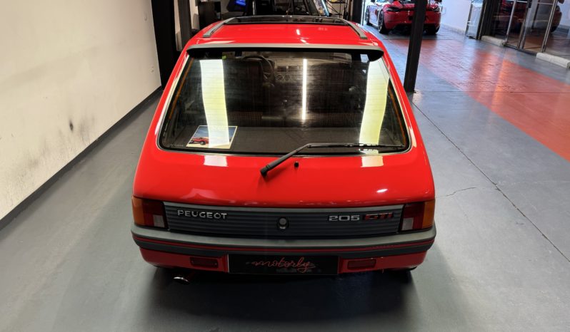 PEUGEOT 205 GTI 1.9 BVM 122 CH plein