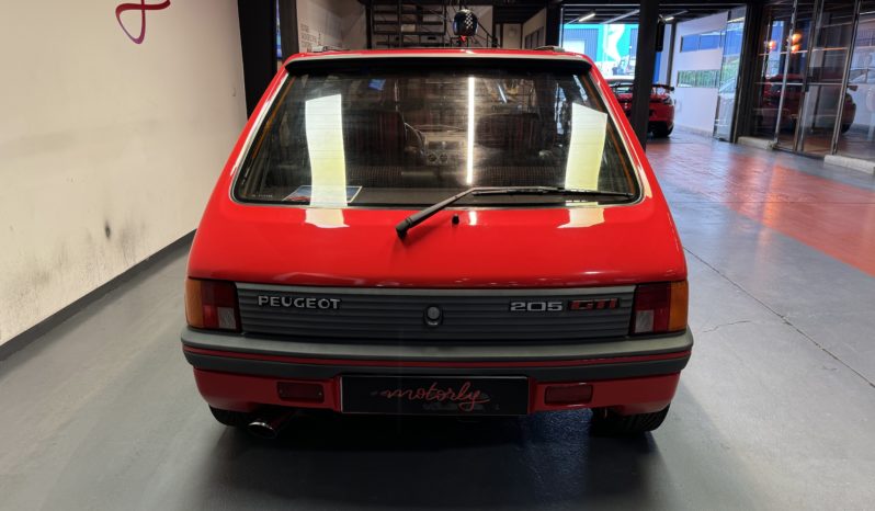 PEUGEOT 205 GTI 1.9 BVM 122 CH plein