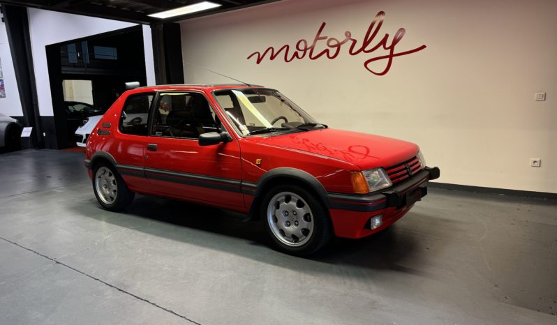 PEUGEOT 205 GTI 1.9 BVM 122 CH plein