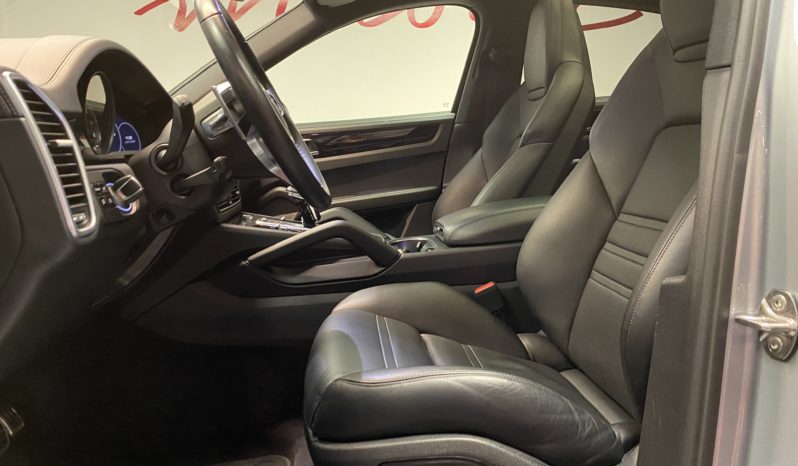 PORSCHE CAYENNE S COUPE 2.9 – V6 – 440 CH plein