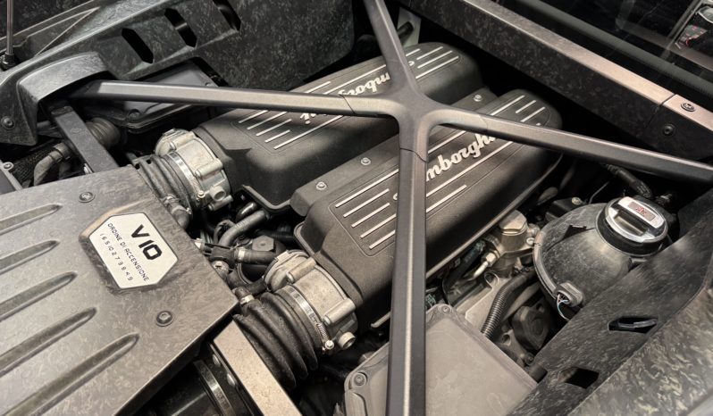 LAMBORGHINI HURACAN LP 610-4 plein
