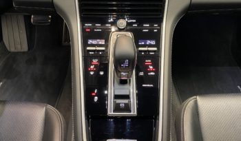 PORSCHE PANAMERA 4 HYBRIDE 3.0 V6 462 CH plein