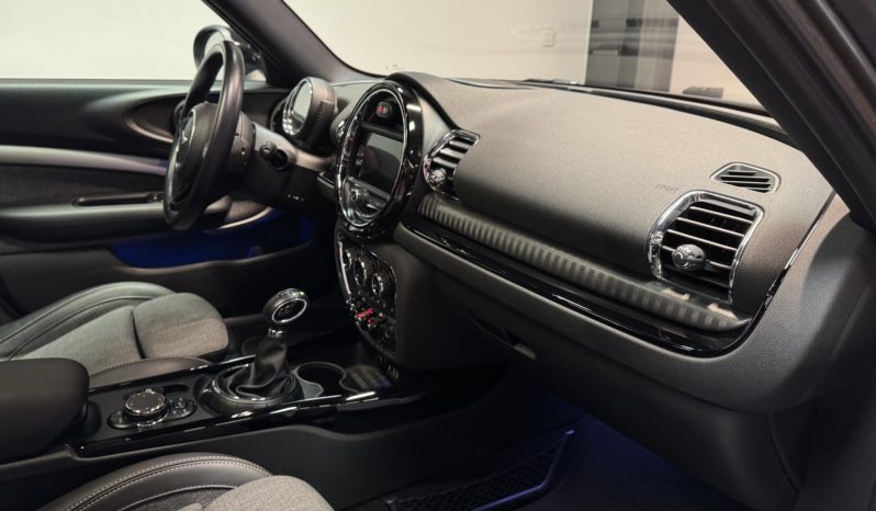 MINI CLUBMAN COOPER D 150CH BVA plein