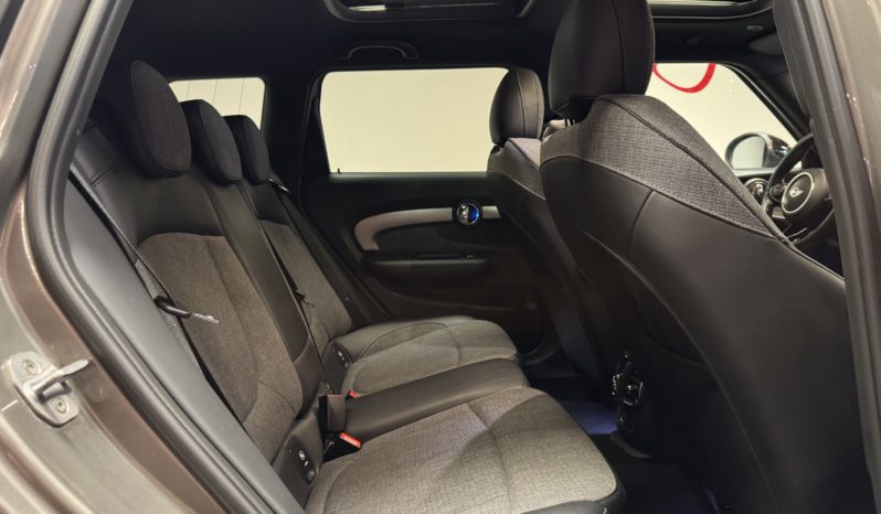 MINI CLUBMAN COOPER D 150CH BVA plein