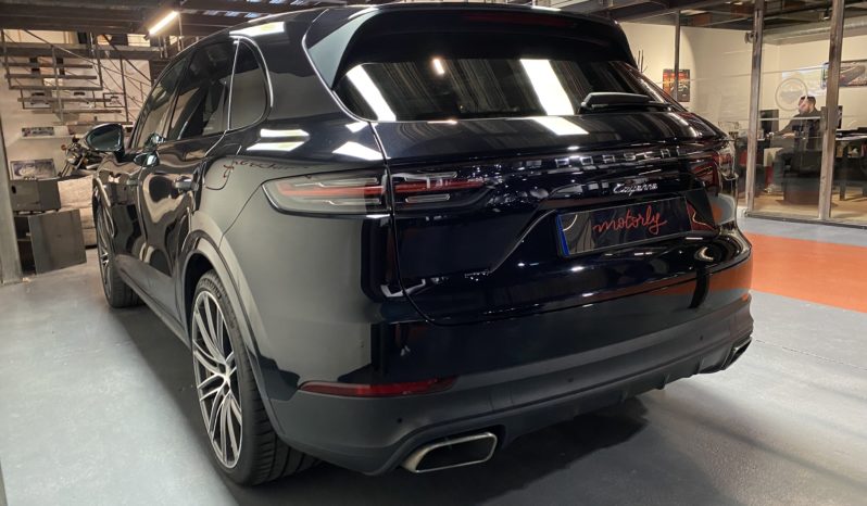 PORSCHE CAYENNE E-HYBRID 3.0 V6 462 CH plein