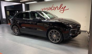 PORSCHE CAYENNE E-HYBRID 3.0 V6 462 CH plein