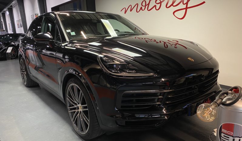 PORSCHE CAYENNE E-HYBRID 3.0 V6 462 CH plein