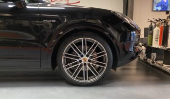 PORSCHE CAYENNE E-HYBRID 3.0 V6 462 CH plein