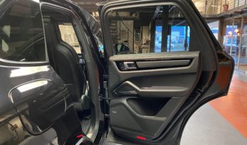 PORSCHE CAYENNE E-HYBRID 3.0 V6 462 CH plein