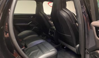 PORSCHE CAYENNE E-HYBRID 3.0 V6 462 CH plein